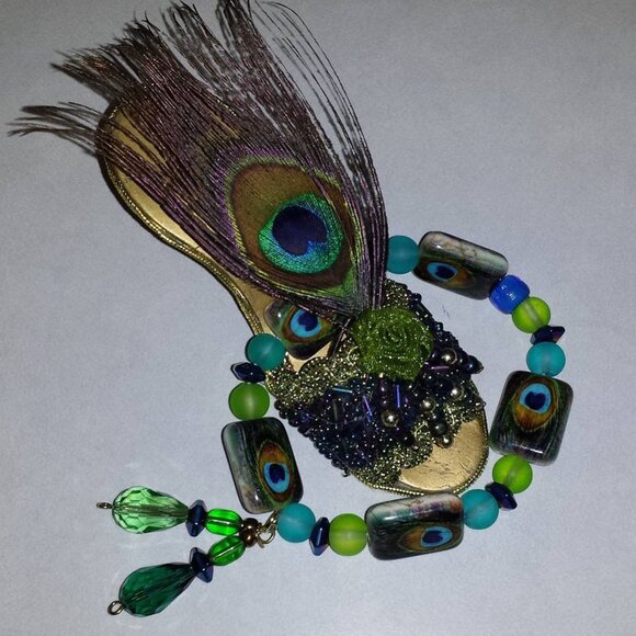 TDD Custom Made One Size Fits Most Painted Peacock Frosted Glass Bracelet - Picture 1 of 7